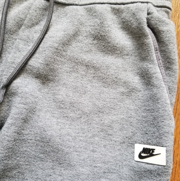 Nike Pants - Nike grey jogging pants